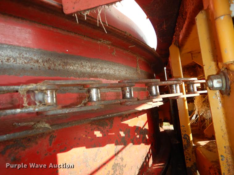 image for item DF1757 HayBuster Big Bite H1000 bale processor