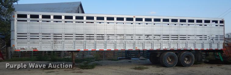 image for item DF1776 1974 Wilson livestock trailer