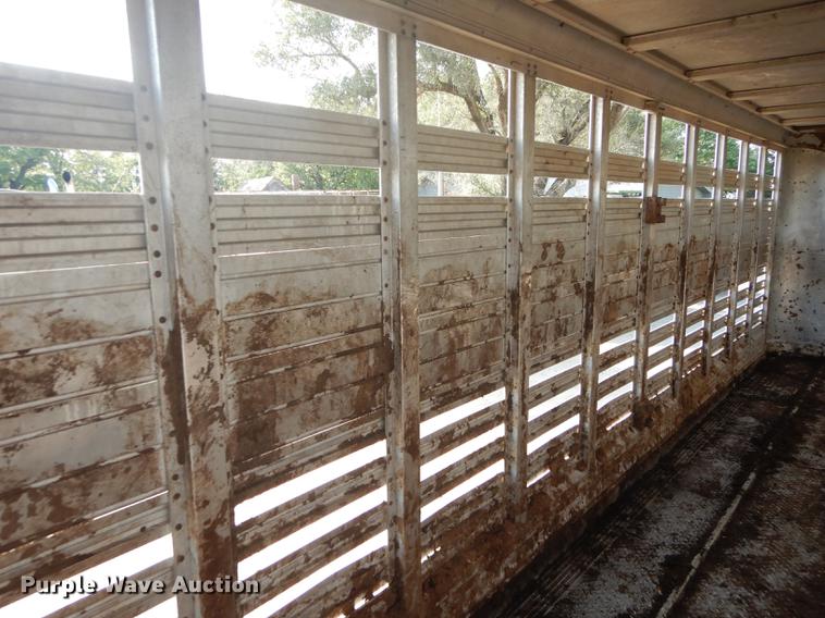 image for item DF1776 1974 Wilson livestock trailer