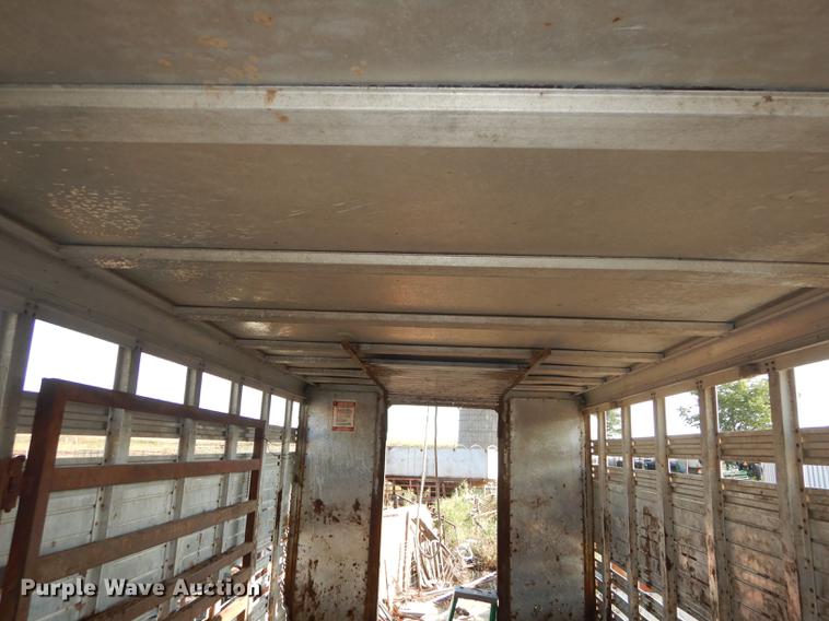 image for item DF1776 1974 Wilson livestock trailer