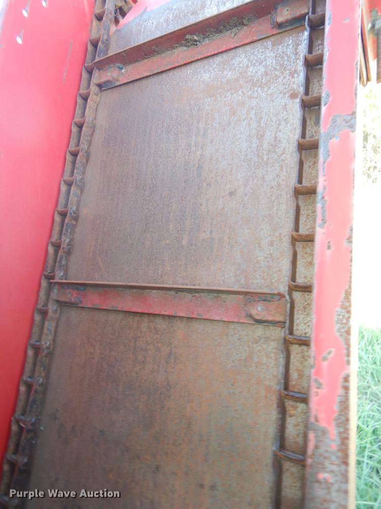 image for item DF1799 Balzer silage wagon