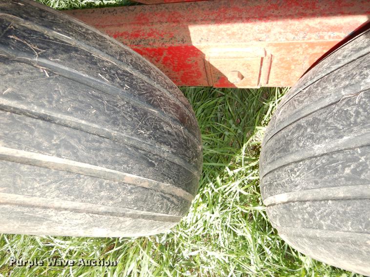 image for item DF1799 Balzer silage wagon