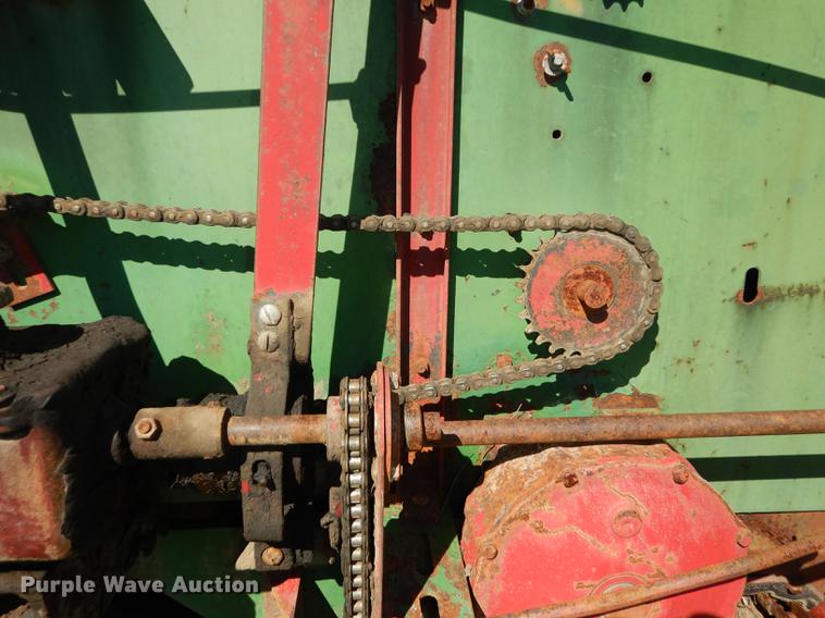 image for item DF1799 Balzer silage wagon