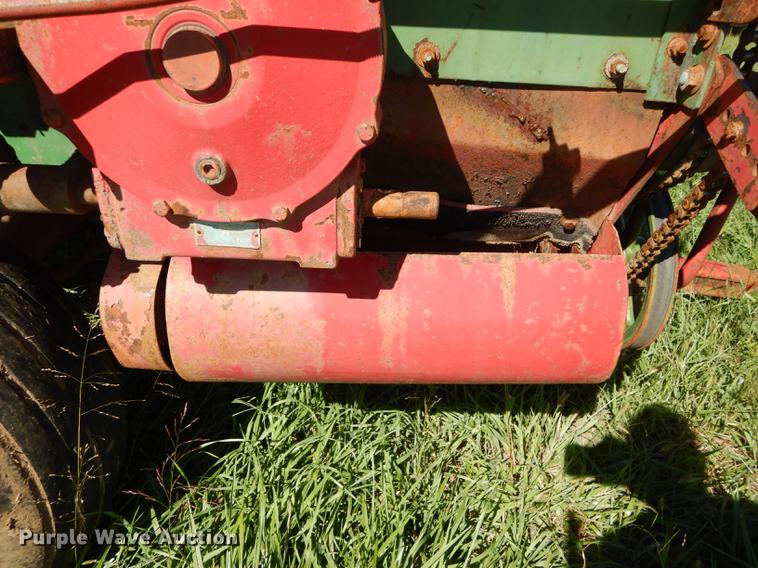 image for item DF1799 Balzer silage wagon