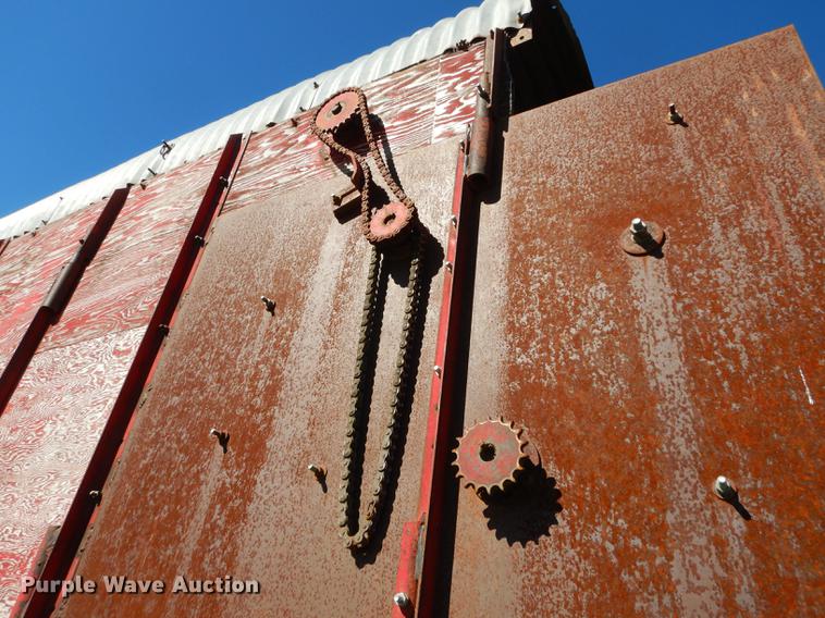 image for item DF1799 Balzer silage wagon