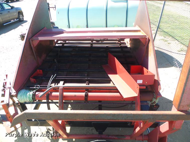 image for item DF2753 DewEze Super Slicer bale processor