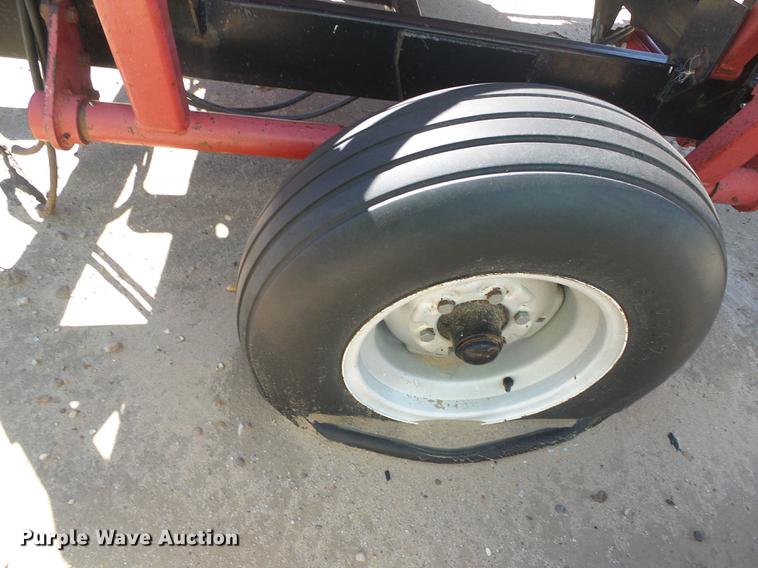 image for item DF2753 DewEze Super Slicer bale processor