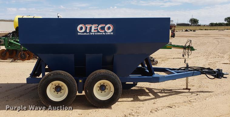 image for item DF2756 Oteco A100 track filler