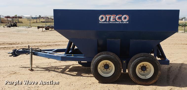 image for item DF2756 Oteco A100 track filler