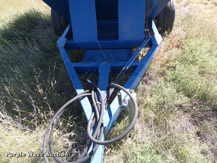 image for item DF2756 Oteco A100 track filler