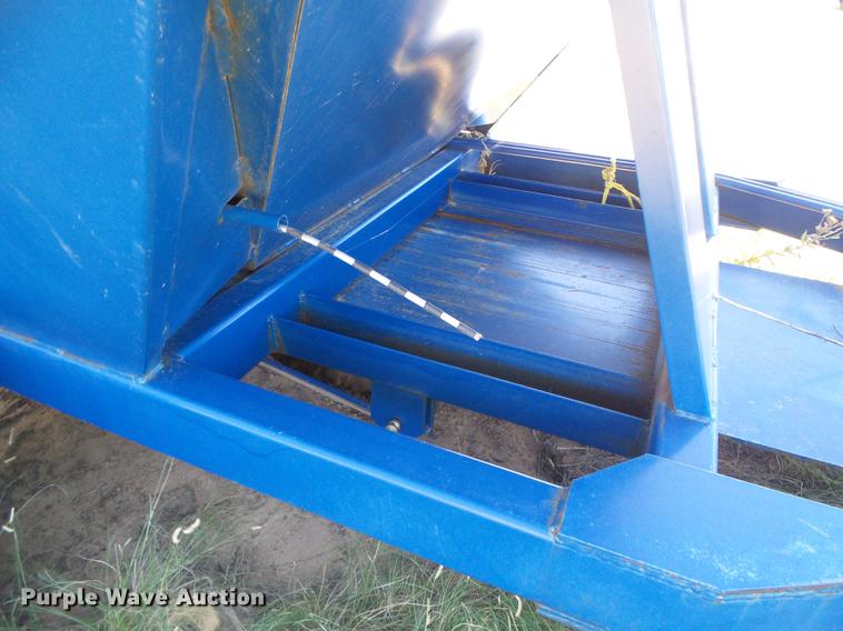 image for item DF2756 Oteco A100 track filler