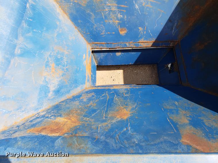 image for item DF2756 Oteco A100 track filler