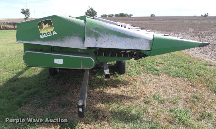 image for item DF2775 John Deere 853A all crop head