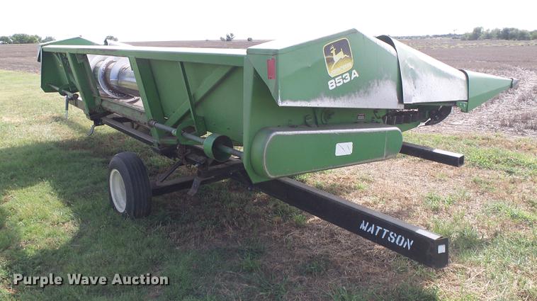 image for item DF2775 John Deere 853A all crop head