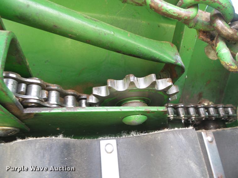 image for item DF2775 John Deere 853A all crop head