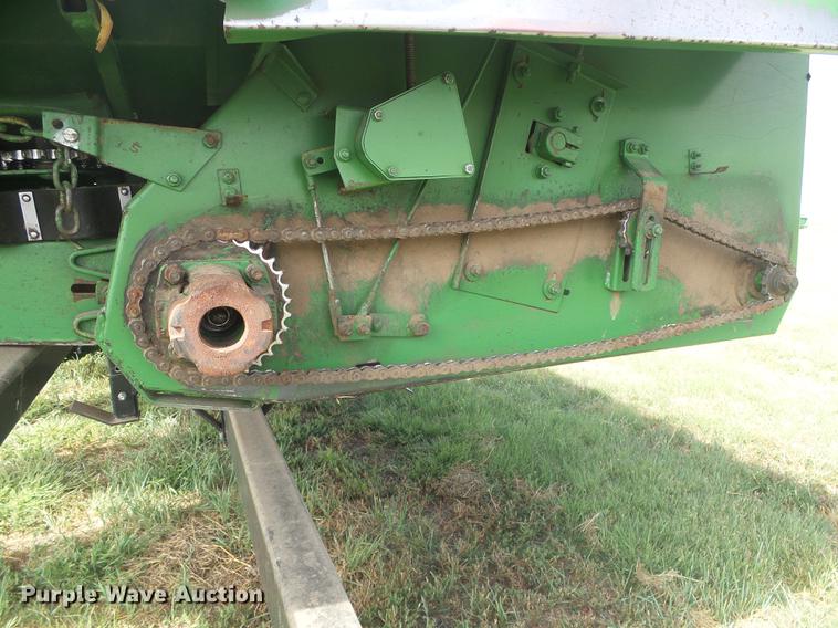 image for item DF2775 John Deere 853A all crop head