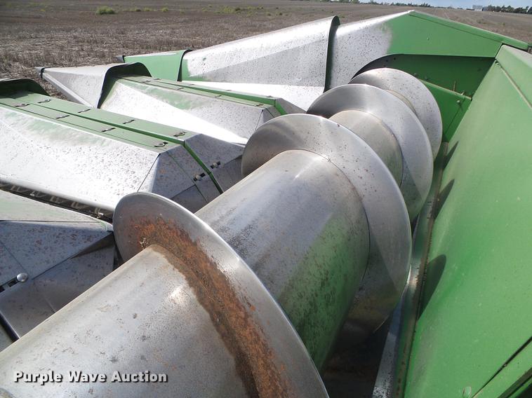 image for item DF2775 John Deere 853A all crop head