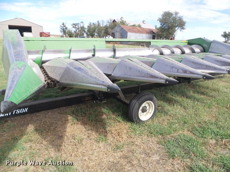 image for item DF2775 John Deere 853A all crop head