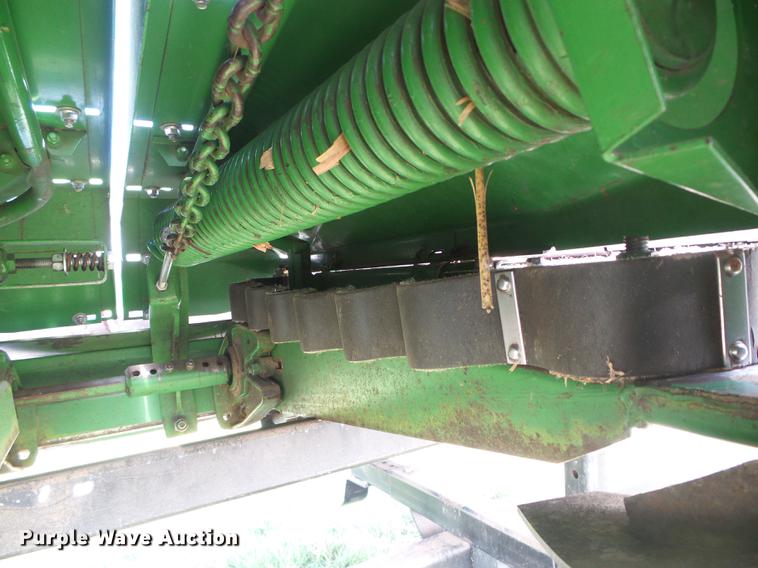 image for item DF2775 John Deere 853A all crop head