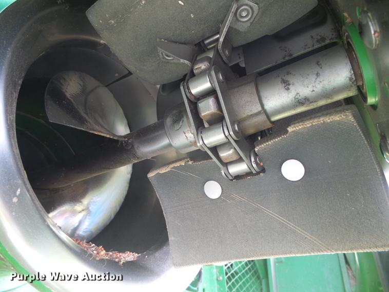 image for item DF2778 1992 John Deere 9600 combine