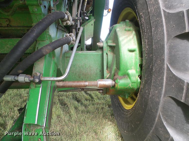image for item DF2778 1992 John Deere 9600 combine