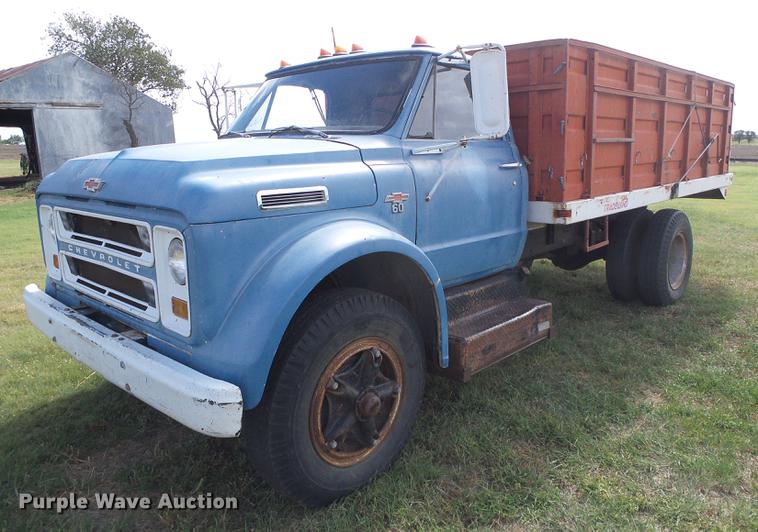 image for item DF2780 1967 Chevrolet 60 grain truck