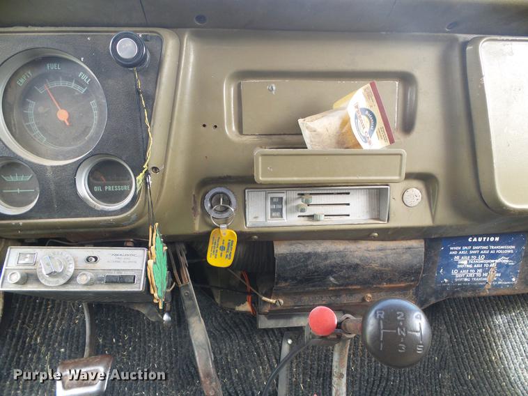 image for item DF2780 1967 Chevrolet 60 grain truck