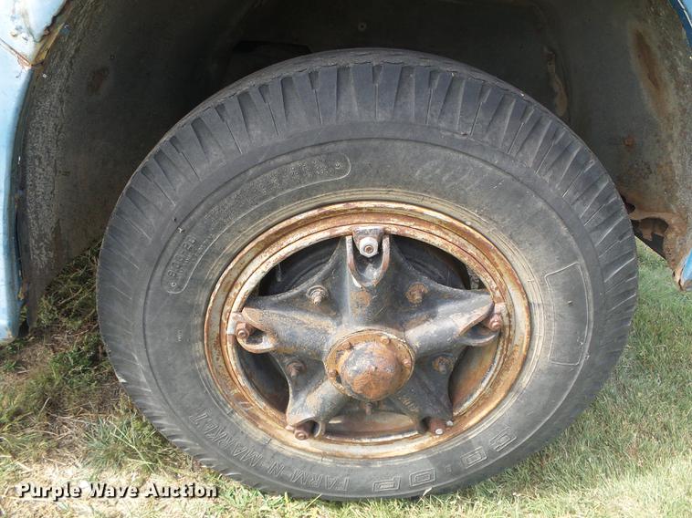 image for item DF2780 1967 Chevrolet 60 grain truck