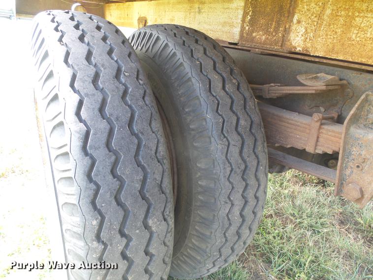 image for item DF2780 1967 Chevrolet 60 grain truck