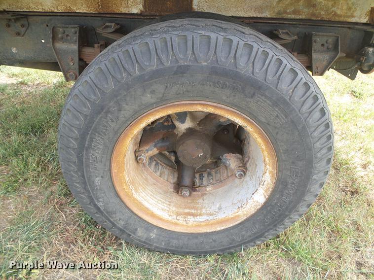 image for item DF2780 1967 Chevrolet 60 grain truck