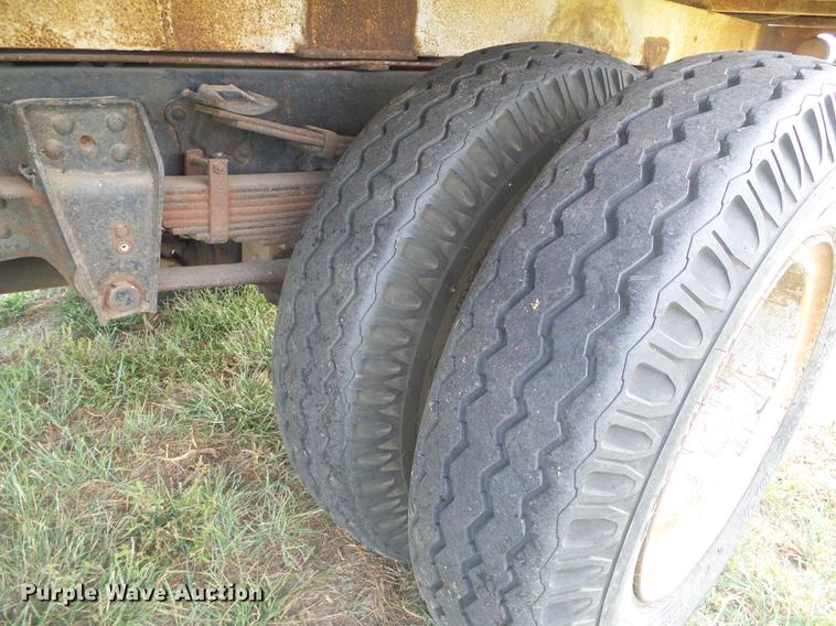 image for item DF2780 1967 Chevrolet 60 grain truck