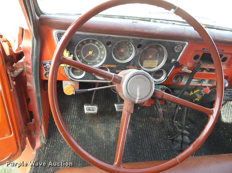 image for item DF2781 1970 Chevrolet C60 grain truck