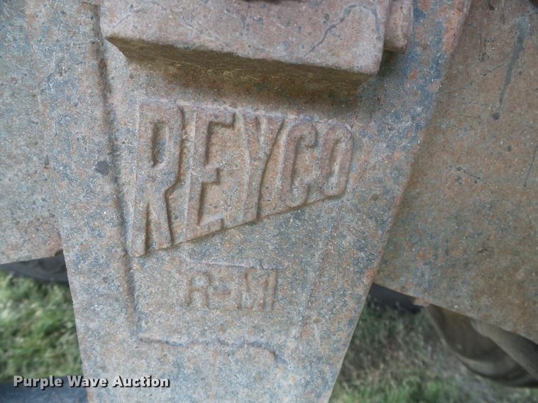 image for item DF2781 1970 Chevrolet C60 grain truck