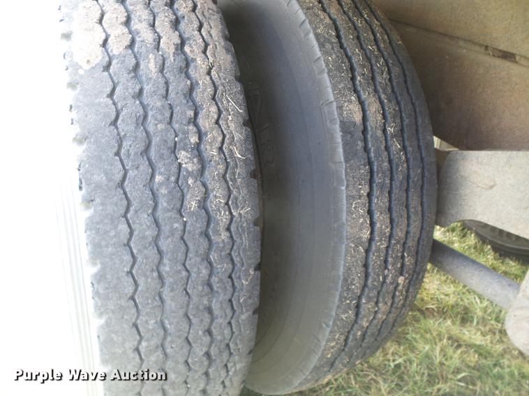 image for item DF2781 1970 Chevrolet C60 grain truck