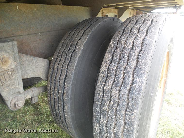 image for item DF2781 1970 Chevrolet C60 grain truck