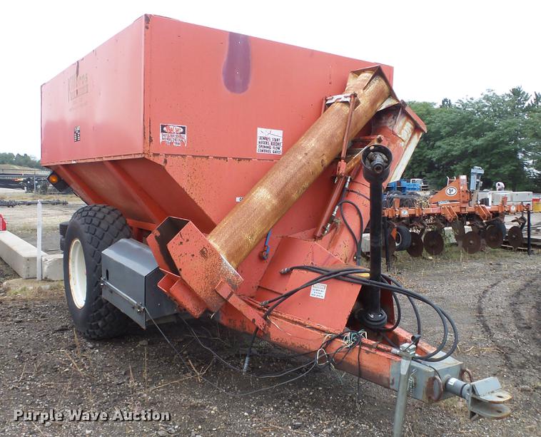 image for item DF4336 Killbros 800 grain cart