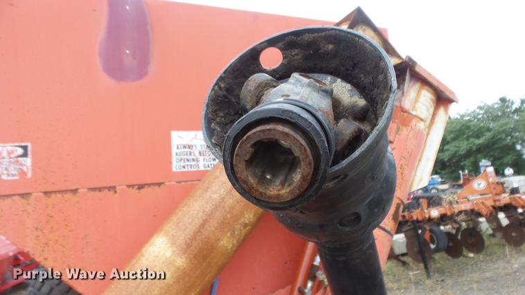 image for item DF4336 Killbros 800 grain cart