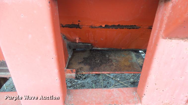 image for item DF4336 Killbros 800 grain cart