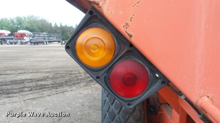 image for item DF4336 Killbros 800 grain cart