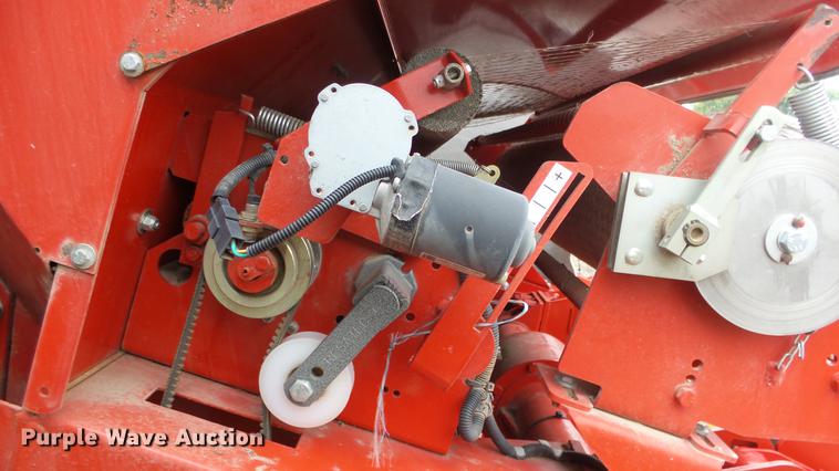 image for item DF4339 2010 Lely Welger RP535 Master round baler