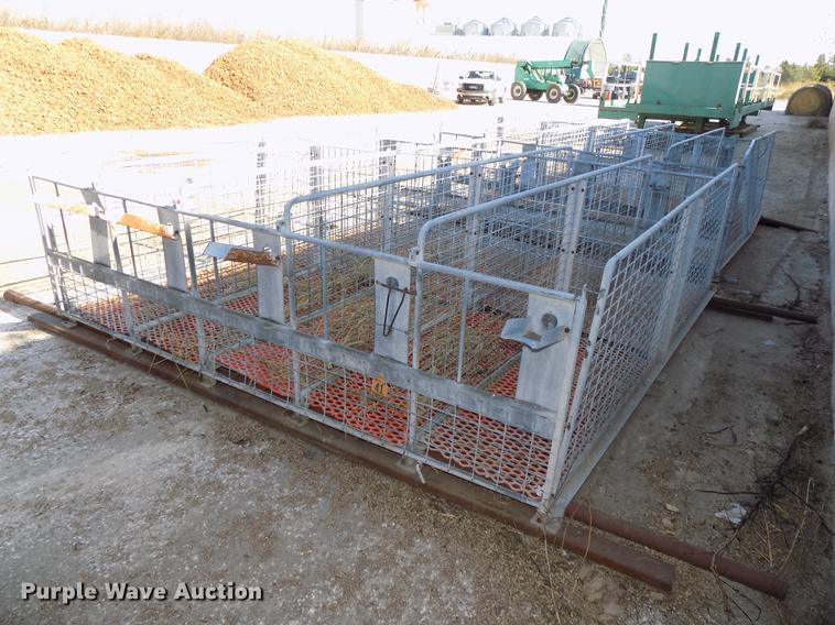 image for item DZ9541 (2) 10 calf nursing pens