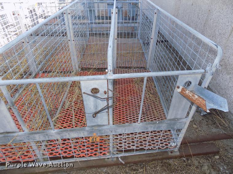 image for item DZ9541 (2) 10 calf nursing pens