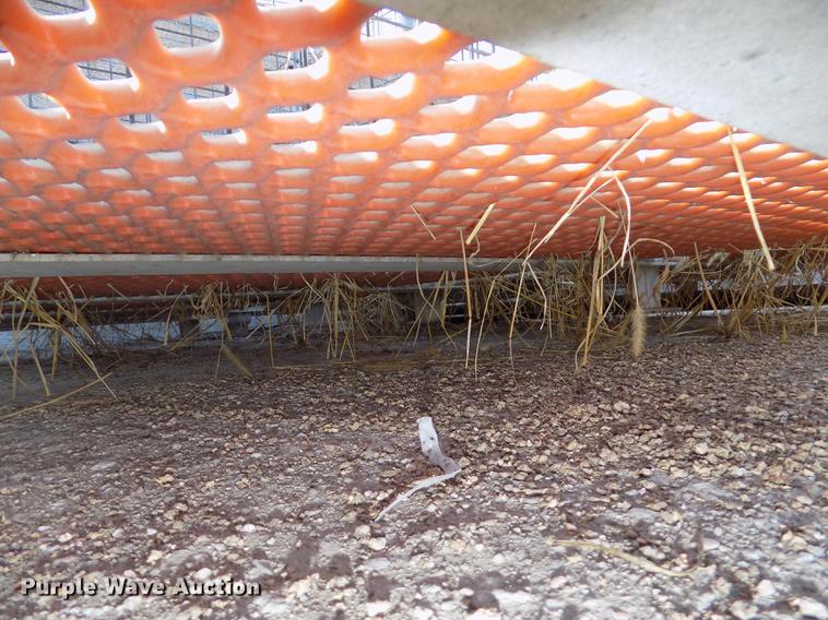 image for item DZ9541 (2) 10 calf nursing pens