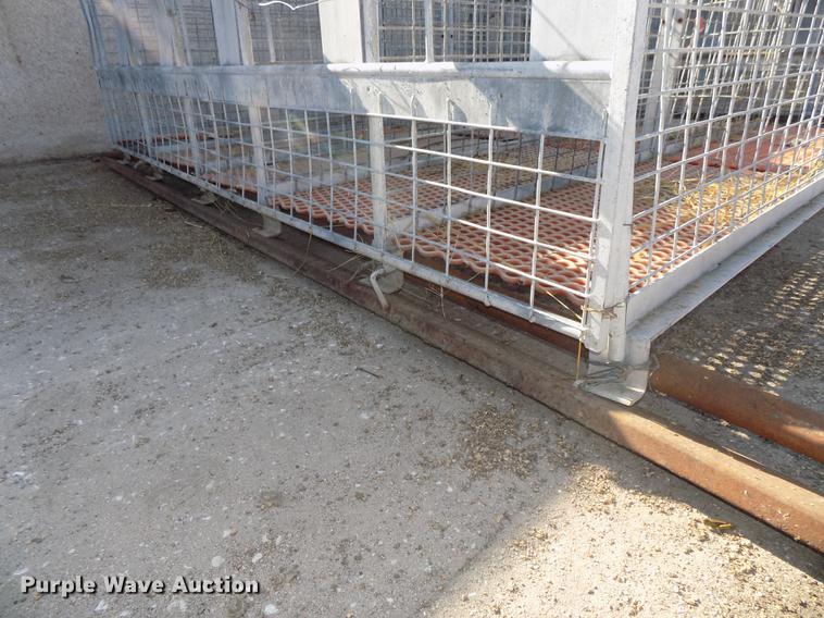 image for item DZ9541 (2) 10 calf nursing pens