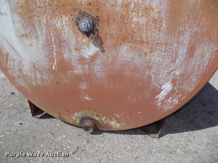 image for item DZ9545 Fuel tank