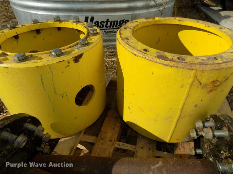 image for item DZ9559 (2) Firestone 380/85R34 dual tires