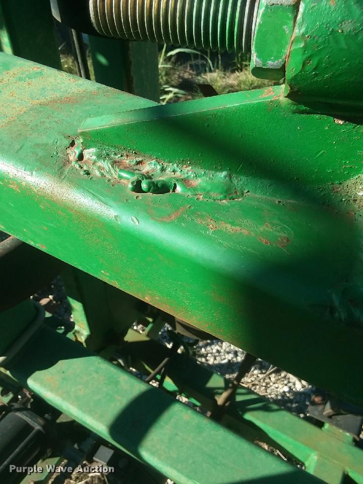 image for item EI9897 Great Plains Series V11 field cultivator