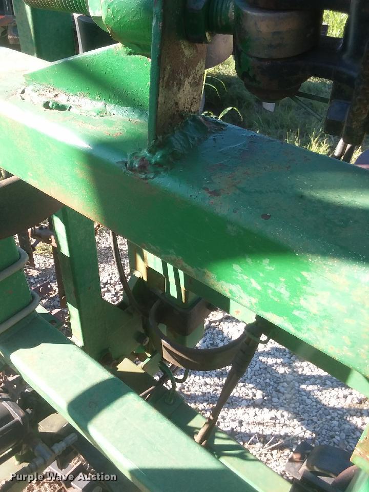 image for item EI9897 Great Plains Series V11 field cultivator