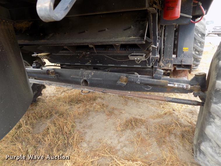 image for item ER9178 1990 Gleaner R60 combine and header