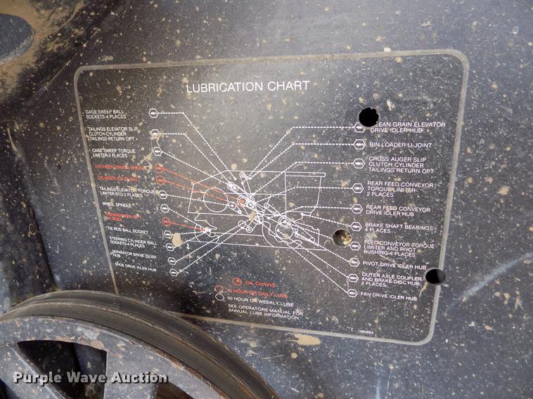 image for item ER9178 1990 Gleaner R60 combine and header